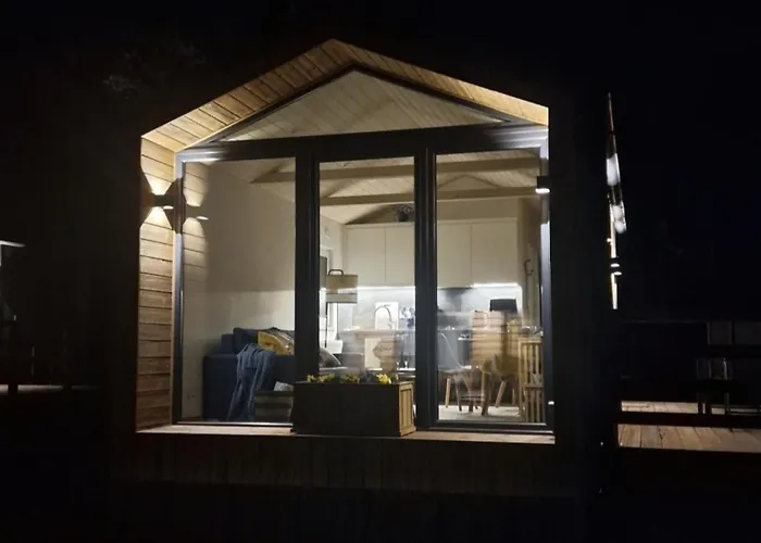 Tiny House Finja - Wohlfuehldomizil Am Plauer Hébergement de vacances *