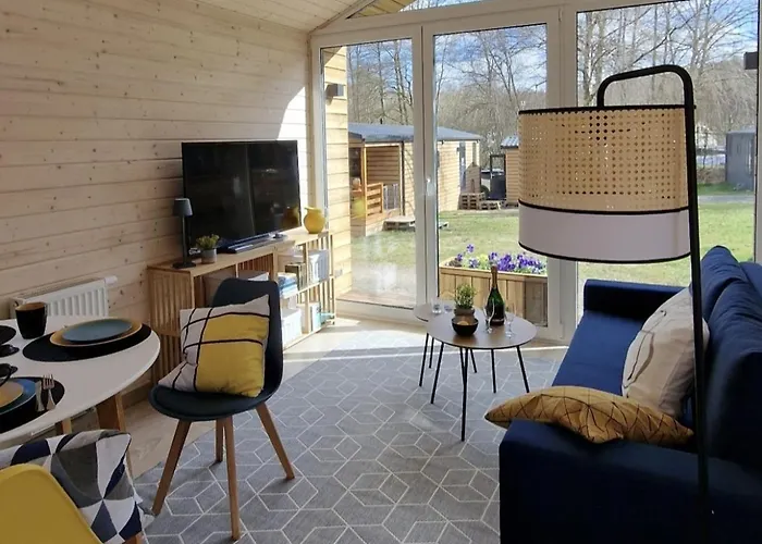 Tiny House Finja - Wohlfuehldomizil Am Plauer Stuer